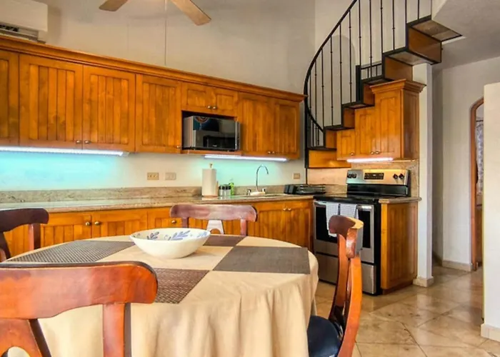 Penthouse 2bd+room • 2 Terraces • Pools•near Apartamento *